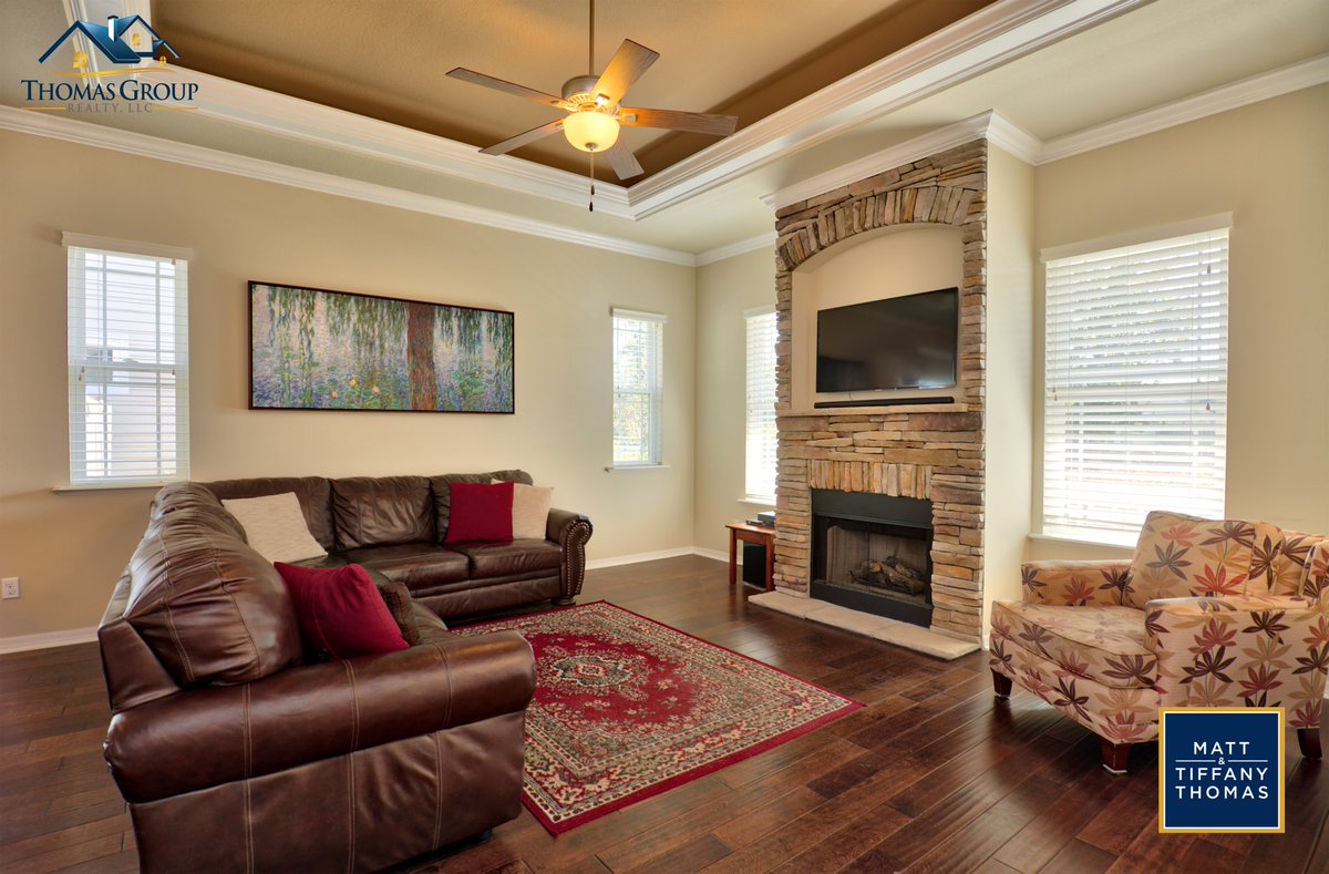 GatorTiffThomas's tweet photo. Hot new listing in Longleaf Village! Loaded with upgrades for only $269,900! #thomasgrouprealty #mattandtiffthomas #longleafvillage https://t.co/2XOa8RcMnB