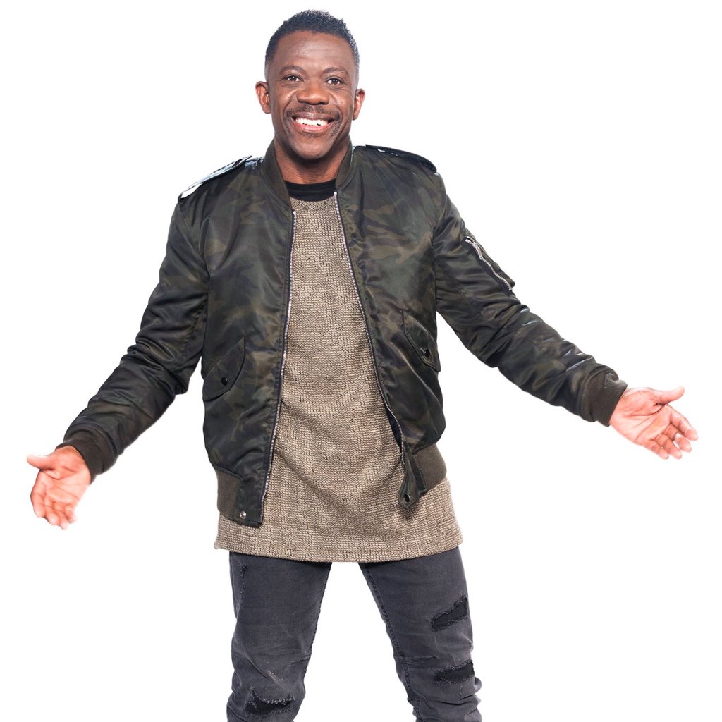 keii_quee97's tweet photo. This man right here😢😢. .the influence he has on me. The love I have for him...I pray God makes it possible for me to meet him someday. Yhuu I wouldn't even take pictures shame..I'd talk with him and laugh about stuff.💕.
@benjamindube You're a gift Tata. https://t.co/tN7yDPIgVQ