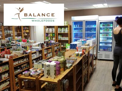 hivibenutrition's tweet photo. #LIKE &amp; #SHARE
Don't forget guys, @rawfullygood4u is also available at a number of different stores and wellbeing centres. From #BalanceWholefoods  to @PurpleCarrotLiv!
Check out all the stockists available online now!
#RawfullyGood
https://t.co/mfhYcZGgKF https://t.co/KMgLTr5Uyb