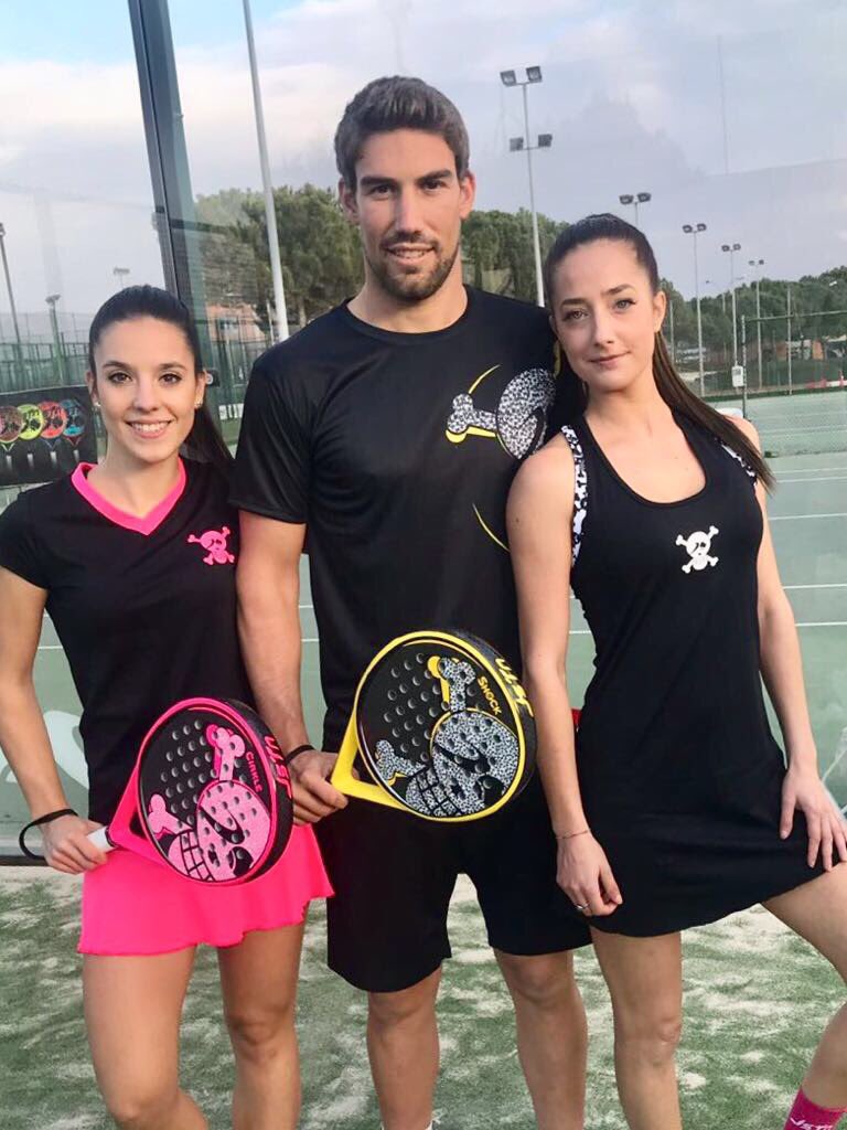 Justtenpadel's tweet photo. Ya tenemos la nueva coleccion de Textil #JSTN para la temporada 2018.
Mañana la presentaremos en #Sport2Factory de #Manresa y a partir de la proxima semana estara disponible en las mejores tiendas y clubs!!!!!!!! https://t.co/CskKyem0kI