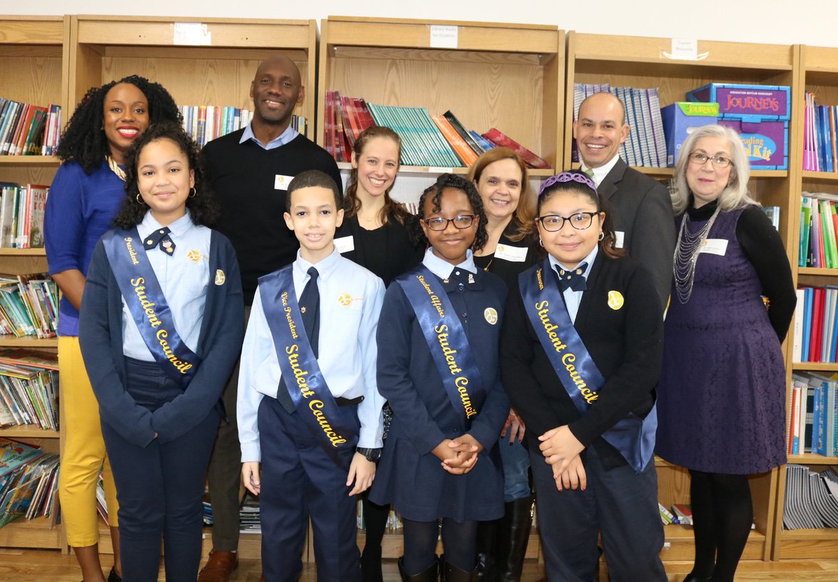 AmberCharter's tweet photo. โWe are grateful for our Board of Trustees for attending our Board Open House and meeting our student councilโ #AmberinelBarrio #AmberWay #BoardofTrustees #BoardOpenHouse https://t.co/62UPdte191