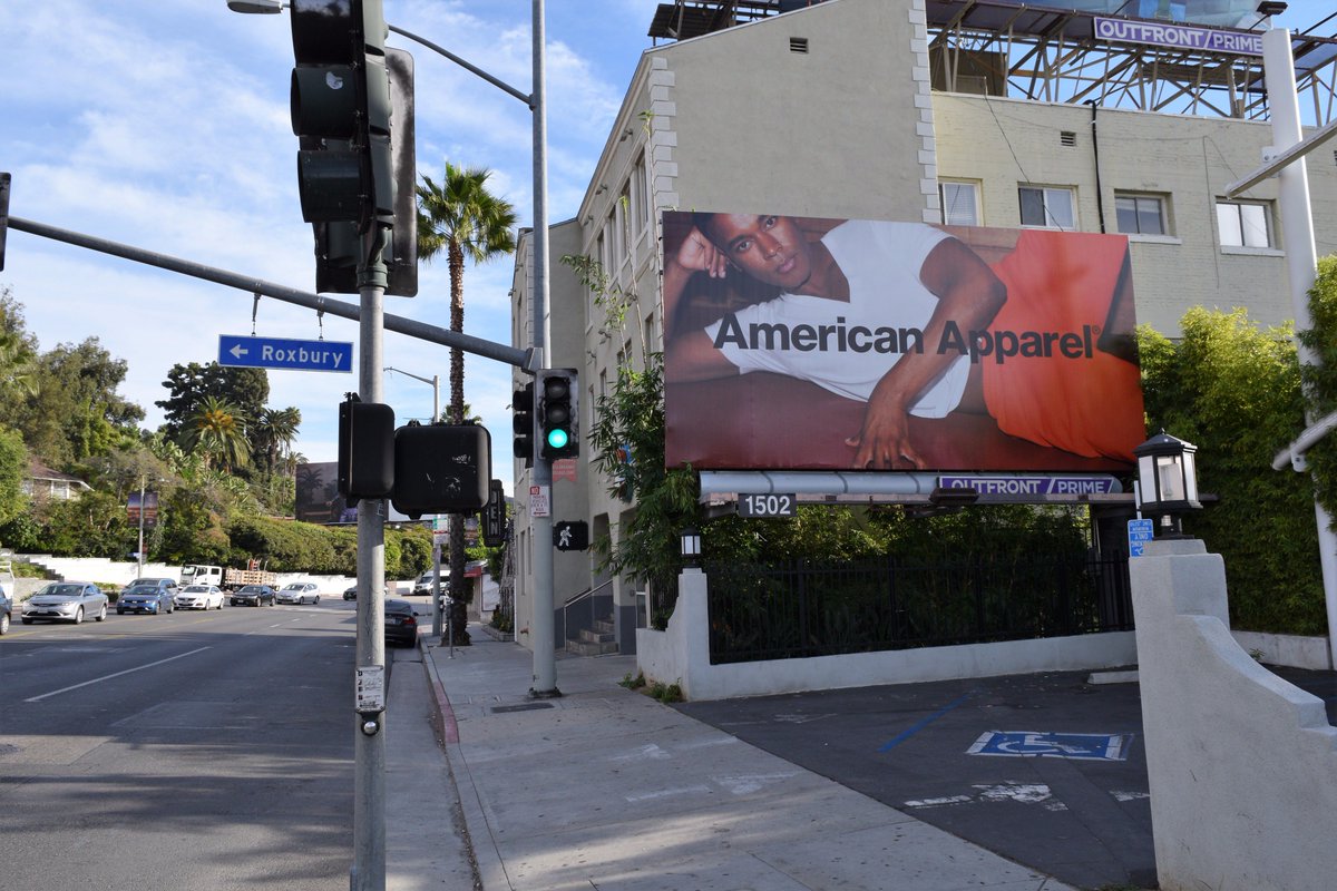 dashtwo's tweet photo. @americanapparel Sunset Blvd Billboard Advertising
#AmericanApparel #Advertising #sunsetblvd #outdoor #marketing #AAmodels #FALL #Winter #Basics https://t.co/CZeDKxzJhP