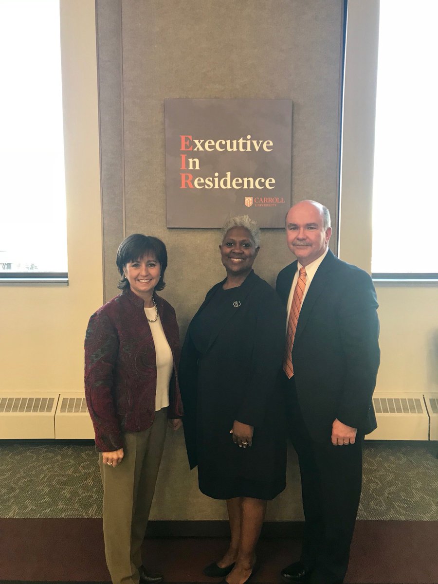Business_CU's tweet image. What a wonderful Executive in Residence presentation by Christy Brown, CEO of Girl Scouts of Wisconsin Southeast. Christy shared insights into her success as an executive with leadership experience in the public and private sectors. #CarrollU