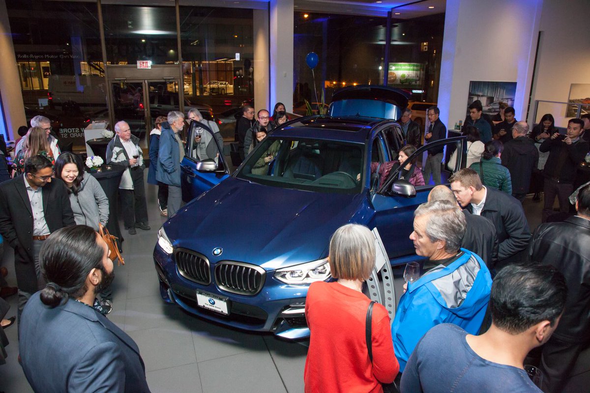The BMW Store tweet media