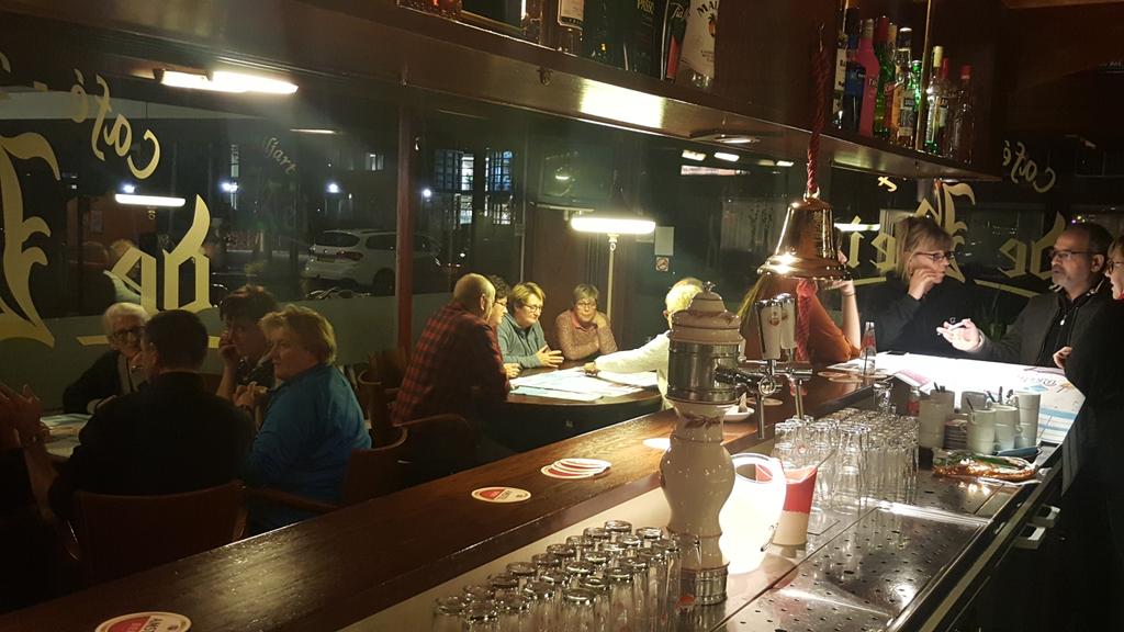 SuzannevdEerden's tweet photo. En ook de blauwe kei is los! #Bredabegroot #Blauwekei #incafédekei https://t.co/iwlfelKpxT