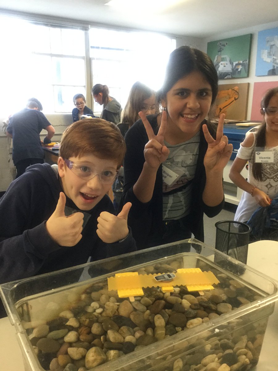 STARBASEAustin's tweet image. After the Thanksgiving holiday #VeteransHillHippos join us at #STARBASEAustin! First mission is #BridgeQuest for the town of Water's Edge. 🌉 @HuttoISD @HuttoTxEDC