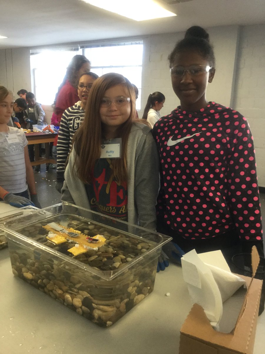 STARBASEAustin's tweet image. After the Thanksgiving holiday #VeteransHillHippos join us at #STARBASEAustin! First mission is #BridgeQuest for the town of Water's Edge. 🌉 @HuttoISD @HuttoTxEDC