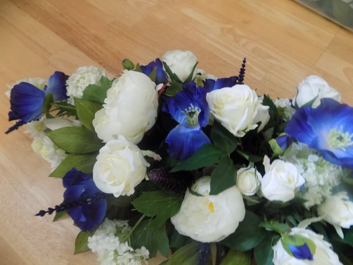 Congratulations to Lee and Ben who were married on Saturday, the flowers were in shades of blue and cream. <a href="/AlanWPhotos/">Alan Watson</a> <a href="/planscotwedding/">Planmywedding</a> <a href="/BothwellBridge/">BothwellBridgeHotel</a> @OmiKemp <a href="/artaglasgow/">Arta Glasgow</a> <a href="/TorranceHotel/">The Torrance Hotel</a> @BethsMogador4