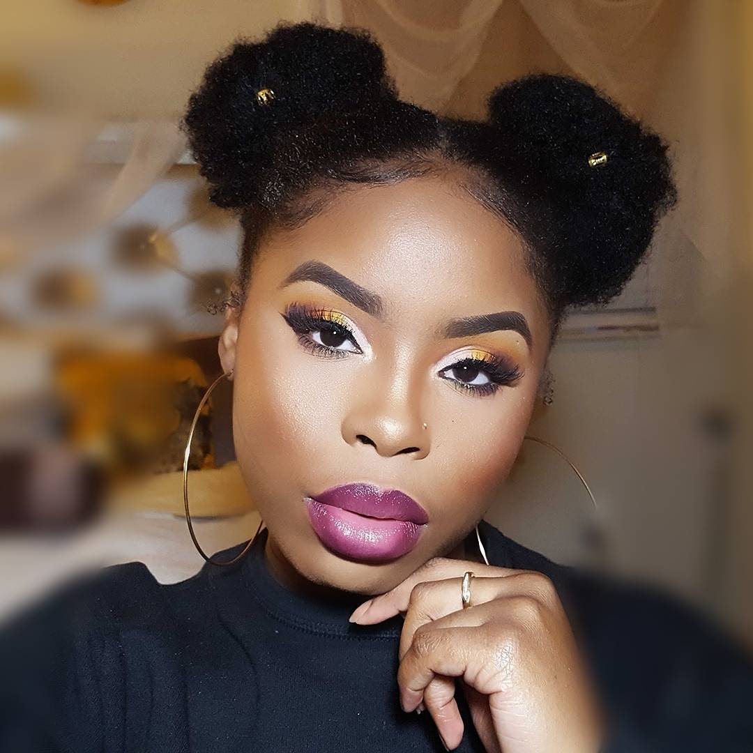 Chelea_laje's tweet photo. Last night's slayage 💣 Wearable fall makeup look ❤ 

#beautyblogger 
#FallInspiredMakeUp #FallMakeup #MakeUp #MUA #bayareamakeupartist #bayareamua #CutCrease #Youtuber #fashion #CaliMUA #naturalhairbayarea #naturalhair #woc #blackwomenarepoppin https://t.co/2Fh1h1UVfZ