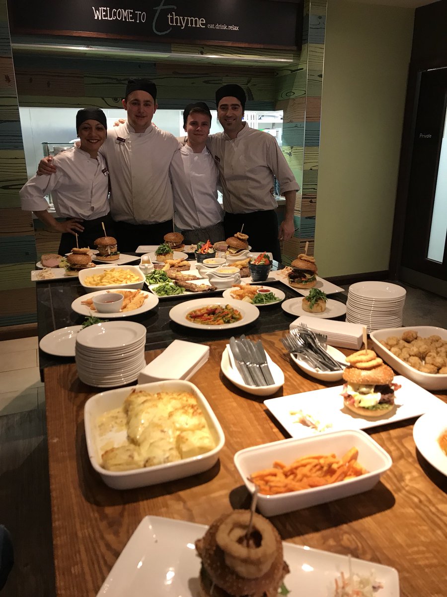 New menu cook off 😋🍴 @sarahvfrost1 <a href="/SDEBDD/">simon ewins</a> <a href="/southcoastarea/">South Coast</a> @LauraL_FnB