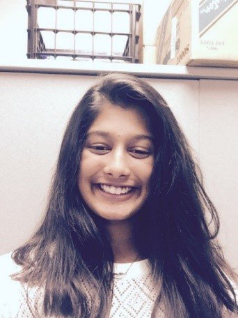 nflplay60's tweet photo. Meet Manasa, #PLAY60Contest presented by Danimals #Finalist! She stays active through playing multiple sports, helps with @FUTP60 events at her school, and is a @packers fan! Visit https://t.co/cdavF4DkVH to vote for your favorite contestant. Voting Ends 12/5/17. https://t.co/MUrjuxH6Z6