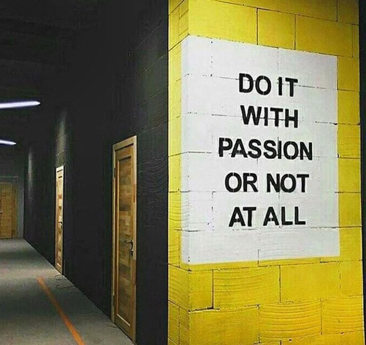 angieCavezzan's tweet photo. #GoodRules for awesome people 🔥 https://t.co/MIC6lWfU7s