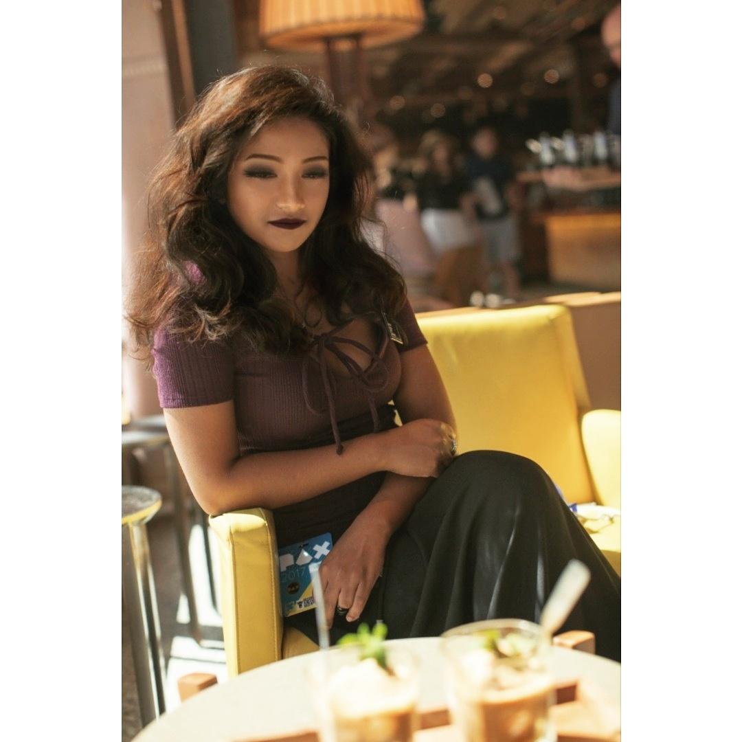 AnwiiO's tweet photo. I want someone to look at me like I look at coffee. 🖤☕🖤 #starbucks #love #coffee #addiction #sendhelp
Photo by @DAPachuco https://t.co/8MLuBGqktm