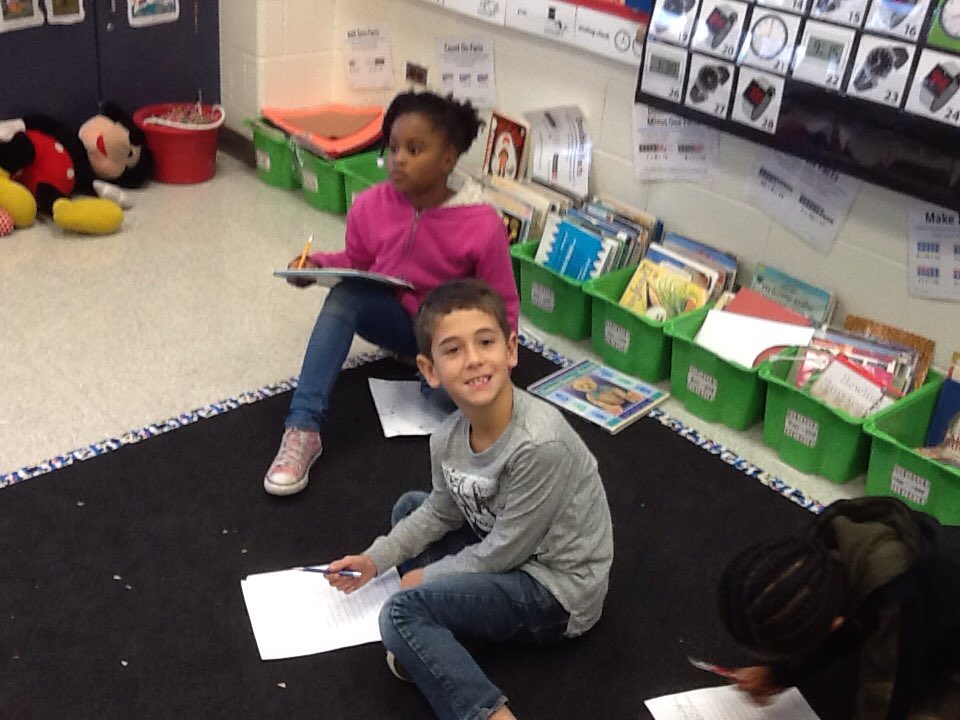 JenReichardt1's tweet photo. Drafting our letters to Home Depot. We want to build a bat house. @flossmoorsd161 @SerenaHills_161 https://t.co/UKKYKxzI3r