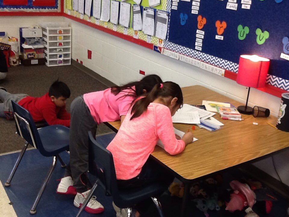 JenReichardt1's tweet photo. Drafting our letters to Home Depot. We want to build a bat house. @flossmoorsd161 @SerenaHills_161 https://t.co/UKKYKxzI3r