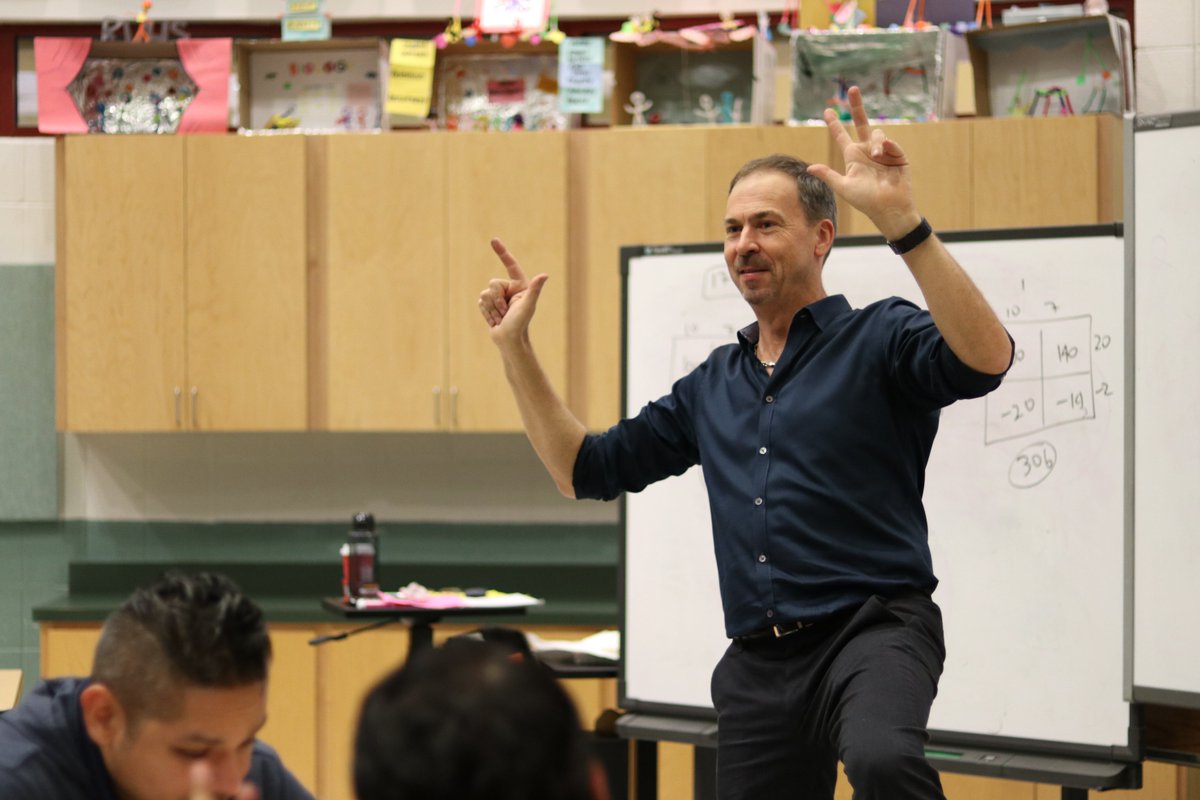TexasGraduate's tweet image. Mathematician @jamestanton (PhD. Mathematics, Princeton University, 1994), founder of the @GlobalMathProj, demonstrates a simple method to calculate the multiplication tables using your fingers (and toes) during our Professional Development Series at @RegionOneESC