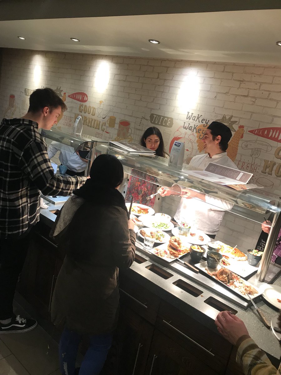 New food..New drinks..what’s not to love!? St Albans loving the new menu 🍸 🍔 🥩 🍰 #feelingfestive #atewaytoomuch @HomeisNHC <a href="/ianoliverPI/">Ian Oliver</a> <a href="/Michael92894312/">Michael Paris</a> <a href="/NPeristiani12/">Natalia Peristiani</a> @lozza710 <a href="/AndreaDelczeg/">Andrea Delczeg</a>