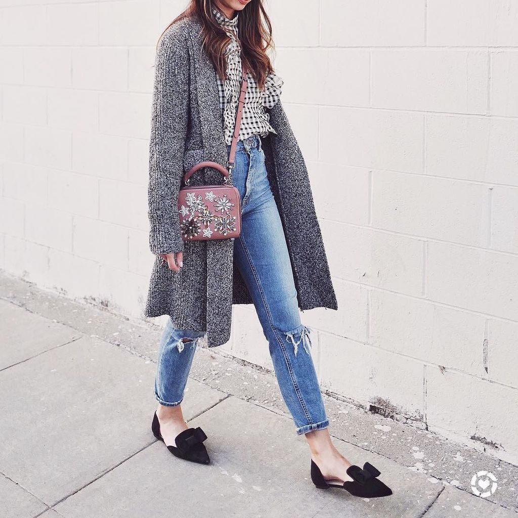 freshfizzle's tweet photo. A pop of pink and a little bit of sparkle ✨ #myRM #ltkunder100 #holidaystyle #ltkholidaystyle https://t.co/8PUpizMh6E #liketkit @liketoknow.it• • • • •

#wiw #whatiwore #ootdshare #fashiondaily #outfitpost #lotd #currentlywearing #lookoftheday #… https://t.co/Lx3p0qLcYZ https://t.co/SP3pGJIlo8