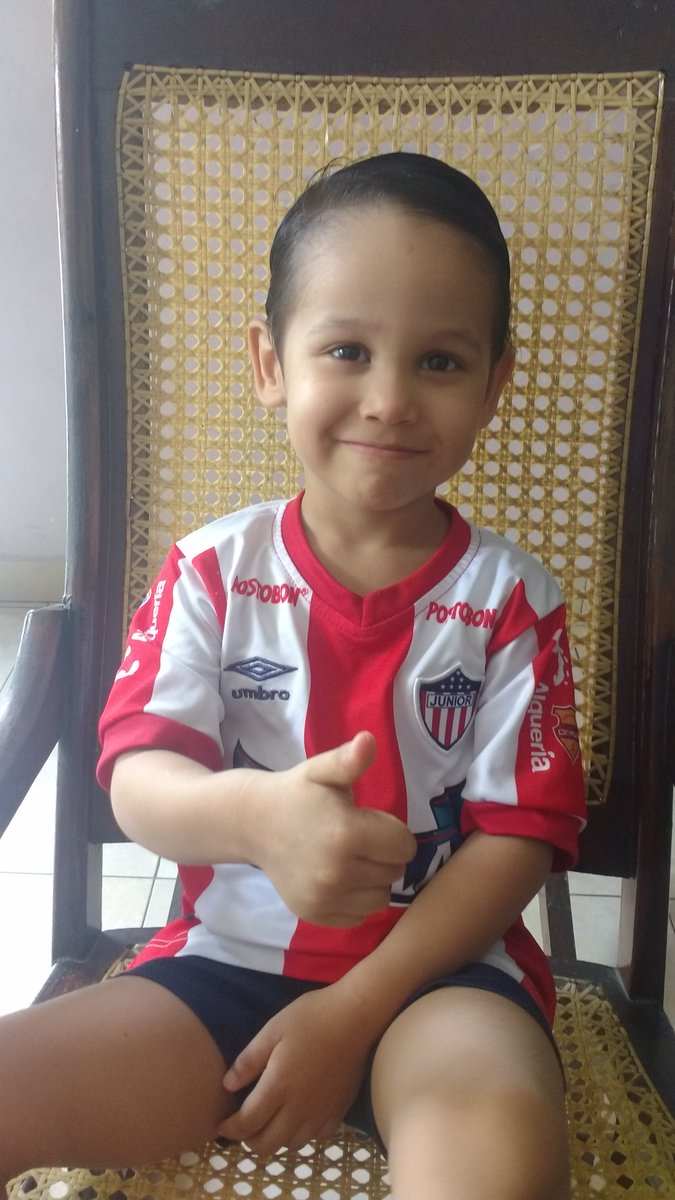 TeddyMora's tweet photo. Mañana vamos con toda JUNIOR DEL ALMA!!!!! @Junior_Goleador #LuisAlejandro 😍😘 https://t.co/rYSBShzxyl