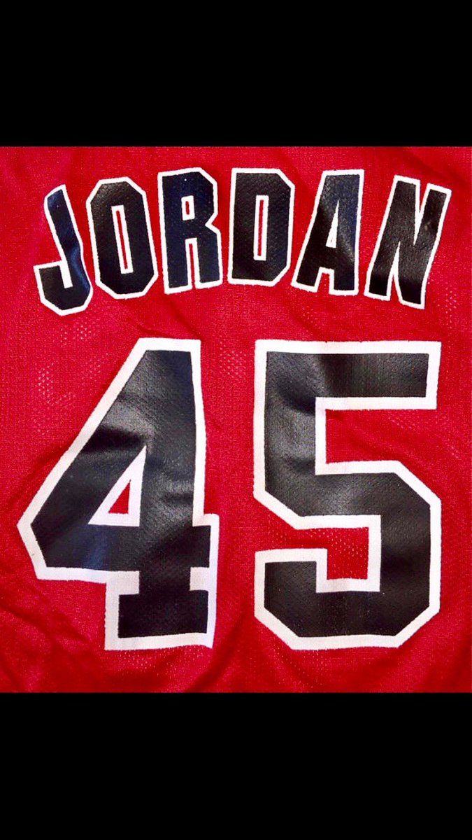 CoachChrisGiles's tweet photo. Back Like Jordan, wearing the 4-5! #wontstopworking https://t.co/m2ZSnoX97A