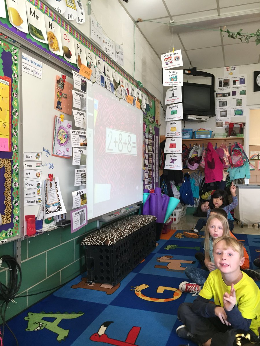 MissRepettoNES1's tweet image. Adding 3 numbers continues using the doc cam and our brains #LookForDoubles #MakeTen #GuidedMath #WeareNorthern