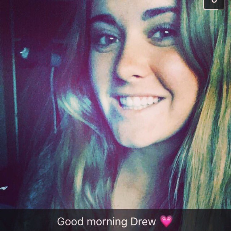 drew_colley's tweet photo. #wcw #babe https://t.co/j0CmdgNzNI