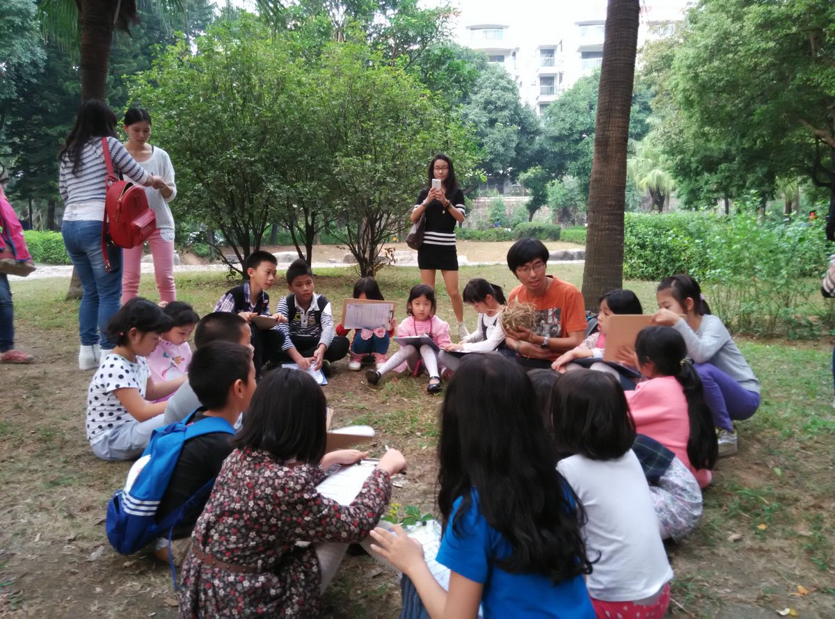 Lyn_Li_'s tweet photo. There are various solutions including enhancing law enforcement and environmental education. According to national condition as a developing country, privatizing watersheds could be an effective method to rapidly build up incentives for individuals to protect water. #POEcap (5/6) https://t.co/N4fSFTRBBs
