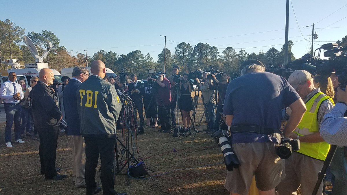 FBICharlotte's tweet photo. More than 14 local, state, &amp; federal agencies have conducted nearly 100 interviews, &amp; followed more than 140 leads. 225 investigators, agents, &amp; other law enforcement employees are working around the clock with one goal in mind, to find Mariah and bring her home safely. https://t.co/8m9MFGMa26