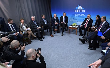 worldnewsdotcom's tweet photo. #LeftGreen #Opposition Leader Of #Iceland To Be Next #PrimeMinister
https://t.co/waoXlqW9DZ
#KatrinJakobsdottir #coalition #Government #BjarniBenediktsson #election #scandal #independentparty #progressiveparty https://t.co/5MX6RnrlFY