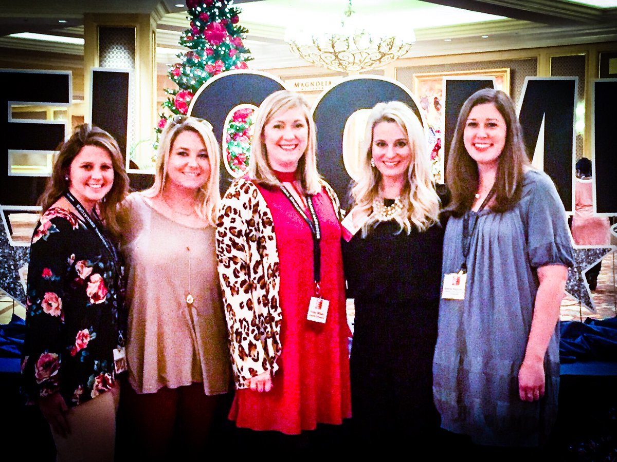 These LaFayette County educators and I shared with other MS teachers how we facilitate student thinking. #collabclass #developingTHEdream @PaulaDeanGibbs1 <a href="/stinsonj/">Jeremy Stinson</a>