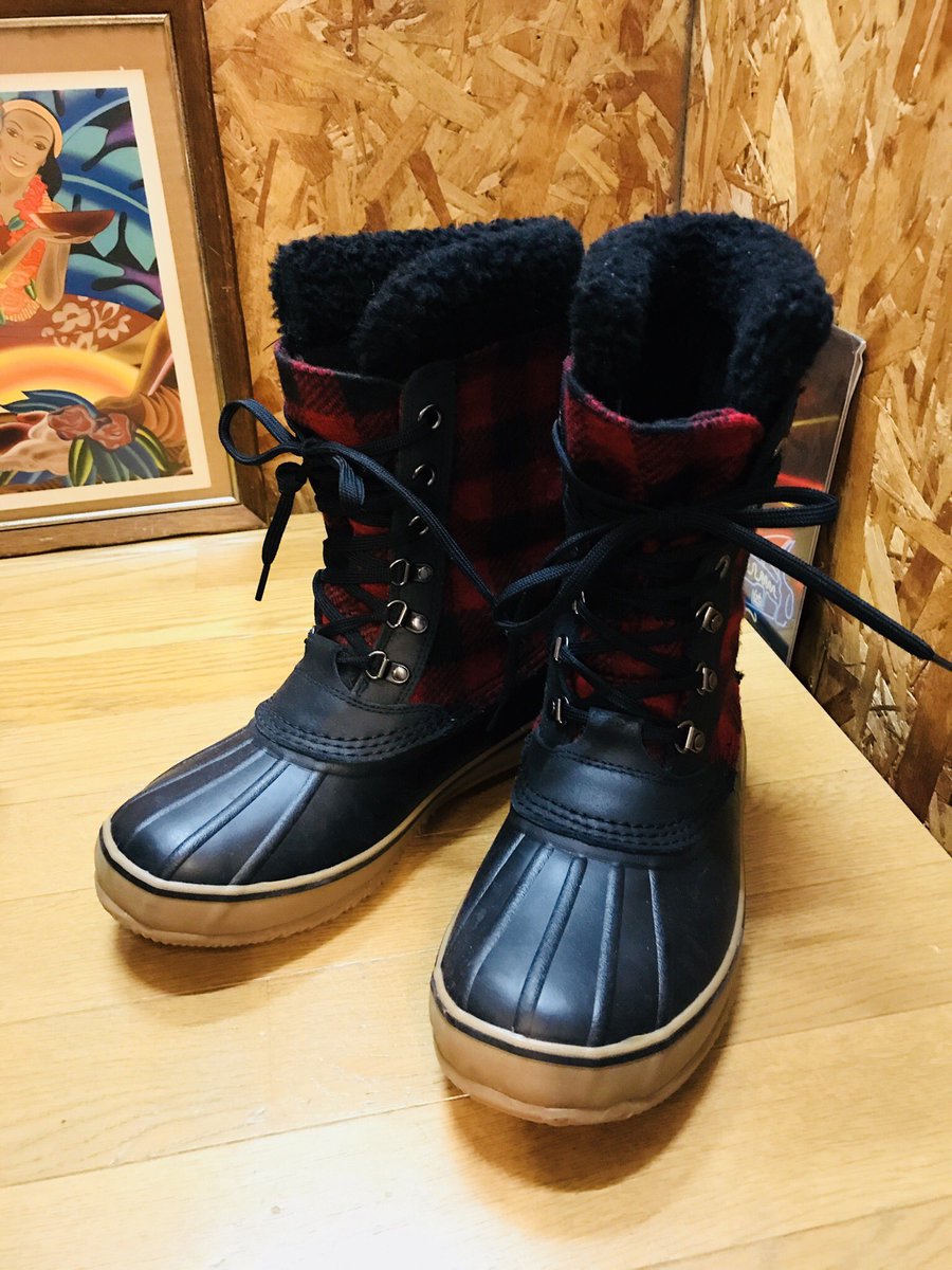 YardWarehouse's tweet photo. 🇺🇸買付けの日本未発売のめちゃ可愛いビーンブーツ😍サイズ8のみ!
#llビーン #llbean #エルエルビーン
#ビーンブーツ #beanboot #日本未発売 https://t.co/taZUulohVo