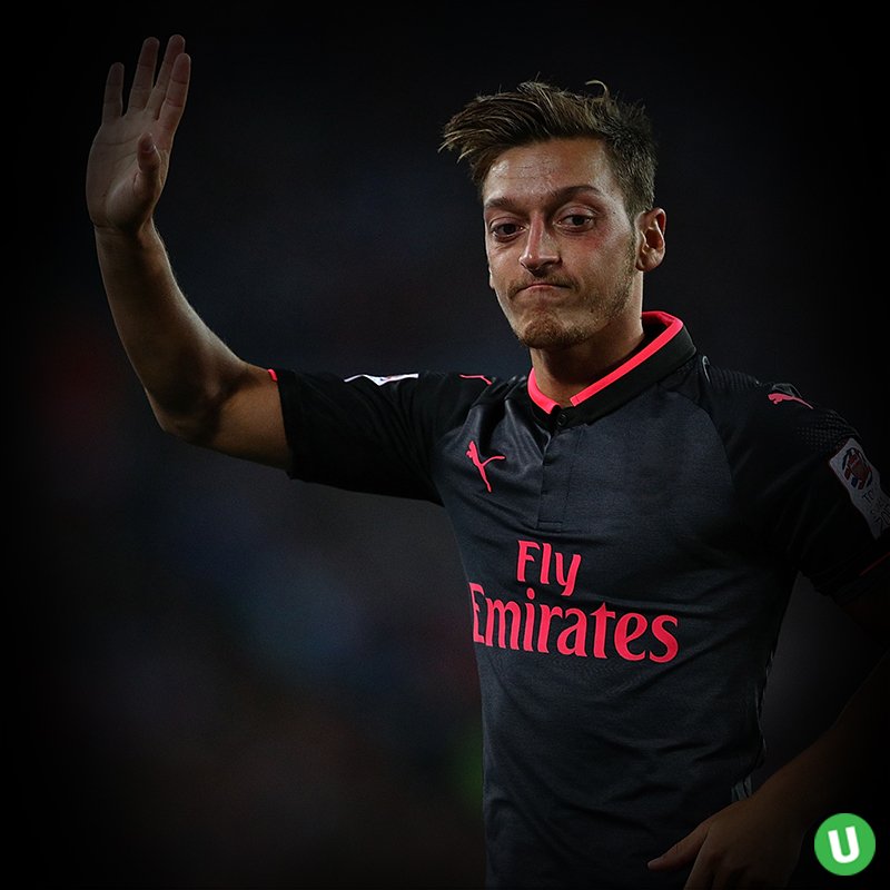 ⚽️ Ozil assist: GOAL

⏱ . . .  76 seconds later

⚽️ Ozil assist: GOAL

⏱ . . . 2 minutes later

⚽️ OZIL GOAL! 

#ARSHUD