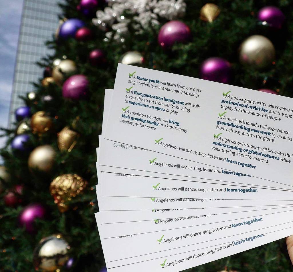 GrandPerfs's tweet photo. We made a Holiday wishlist! 💌Will you help us cross gifts off our list? 🤝❤️Check out our story to learn how #givingseason #GRANDgift https://t.co/pT0aRngY7d https://t.co/G5odFTsRhe