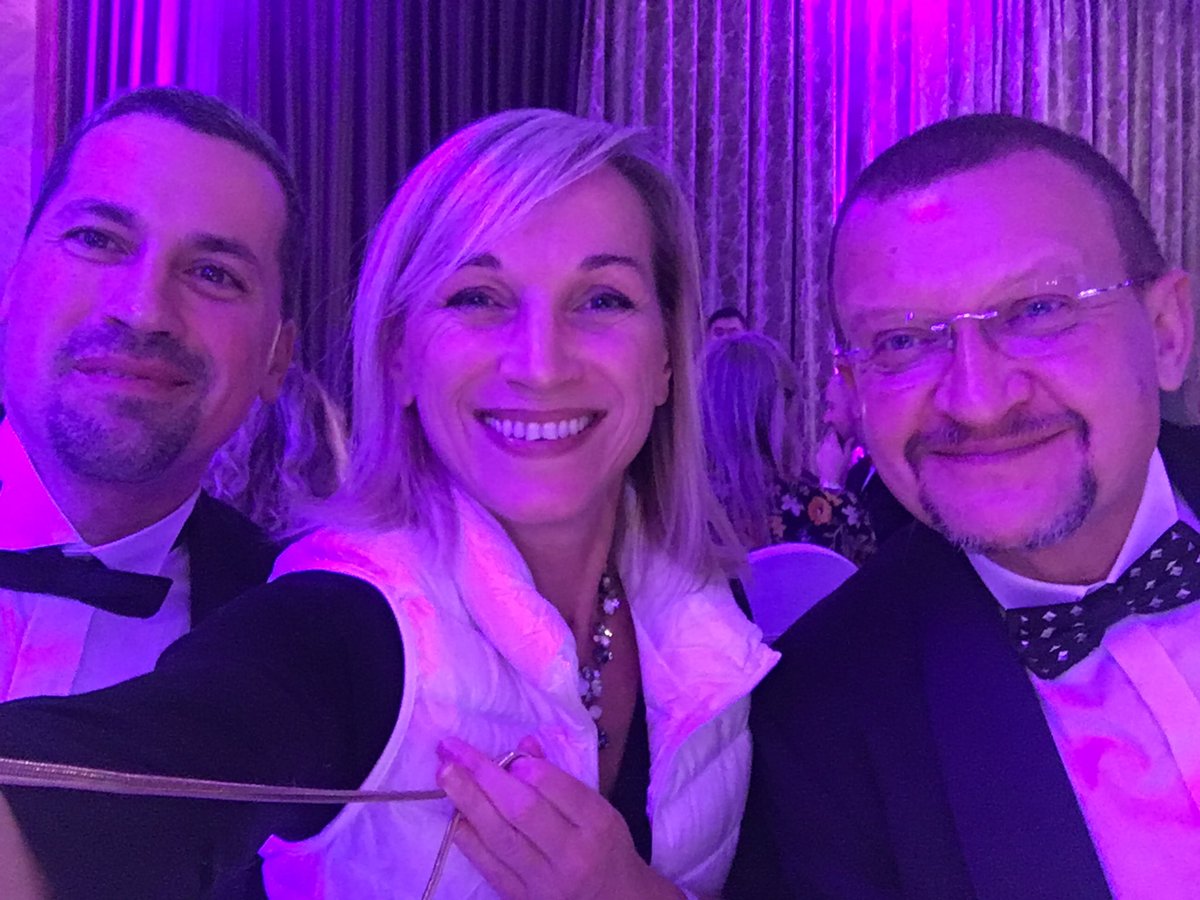 CelineSchill's tweet photo. .@orgmapper is in da house
At #BCA17 with Zsolt Szelecki &amp; Andras Vicsek
cc @bizcultureawds @TimPointer #sna #ona https://t.co/DHxhuCrpW5