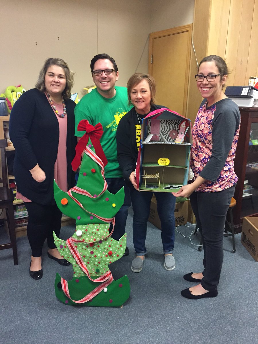 marna78's tweet photo. Ellison teachers practiced the 4 C’s.  Check out their box challenge creations!#Sjsdproud #ellisonrocks https://t.co/bsuWPjJNJd