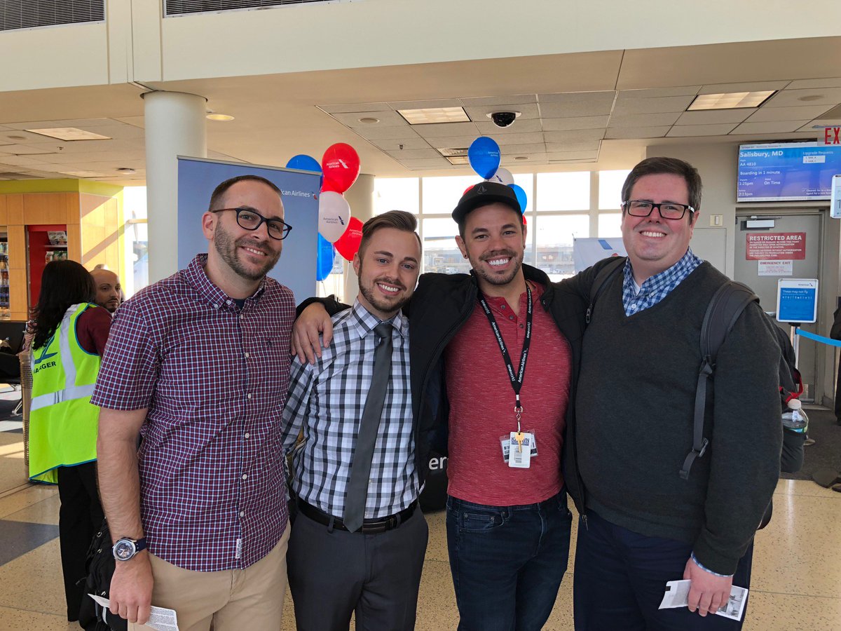 piedmontair's tweet photo. Bittersweet day as we take the #LastDash out of @PHLAirport. Thanks to everyone who came out to say goodbye! https://t.co/LIXG4O6mUo