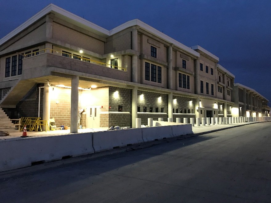 EpDoyle's tweet photo. Cool photo at dusk of the new construction @EpDoyle building at the @USACEHQ Chicago Electric Fish Barrier near Romeoville. Thanks @pbyrne_cdm! #fishbarrier #epdoyle #USACE https://t.co/0YdEtsYZq2