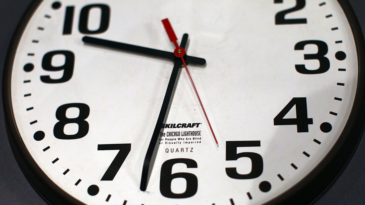 Florida lawmaker files legislation calling for state to get rid of daylight saving time bit.ly/2Bvk9Ga?utm_so… https://t.co/XJL2CpOwGO