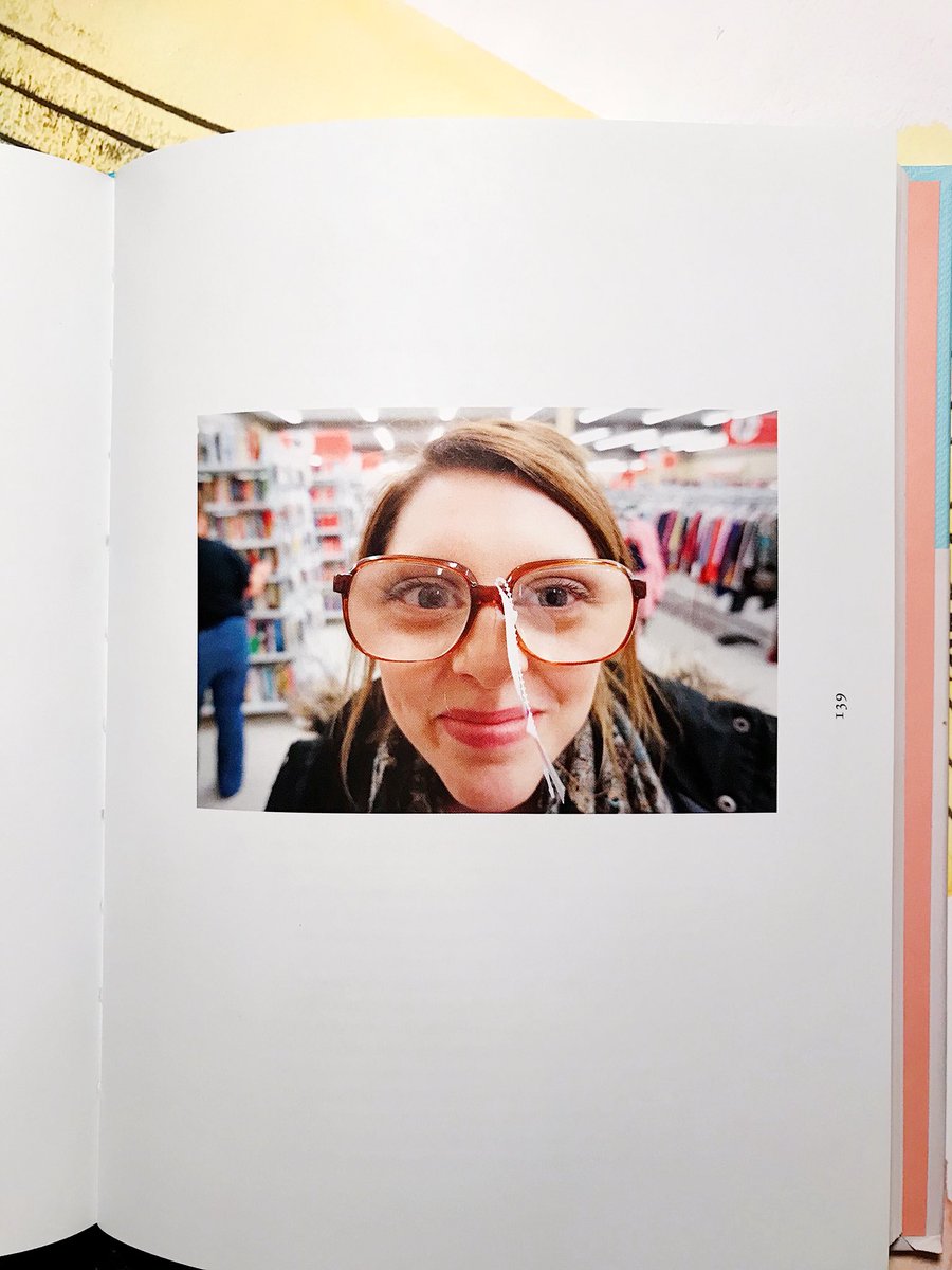 h0llyrobinson's tweet photo. @EsteeLalonde @li0nsmane A painting I did from an image in #BloomBook 🌸🌸🌸 https://t.co/0aTHGq5ziN