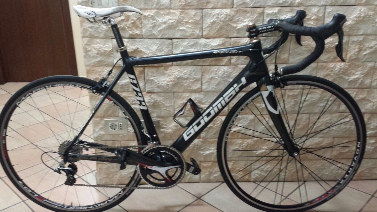 versusnet's tweet photo. Ben arrivata!!  Goomah G733 Equipeexploit https://t.co/DMugYuTrcU