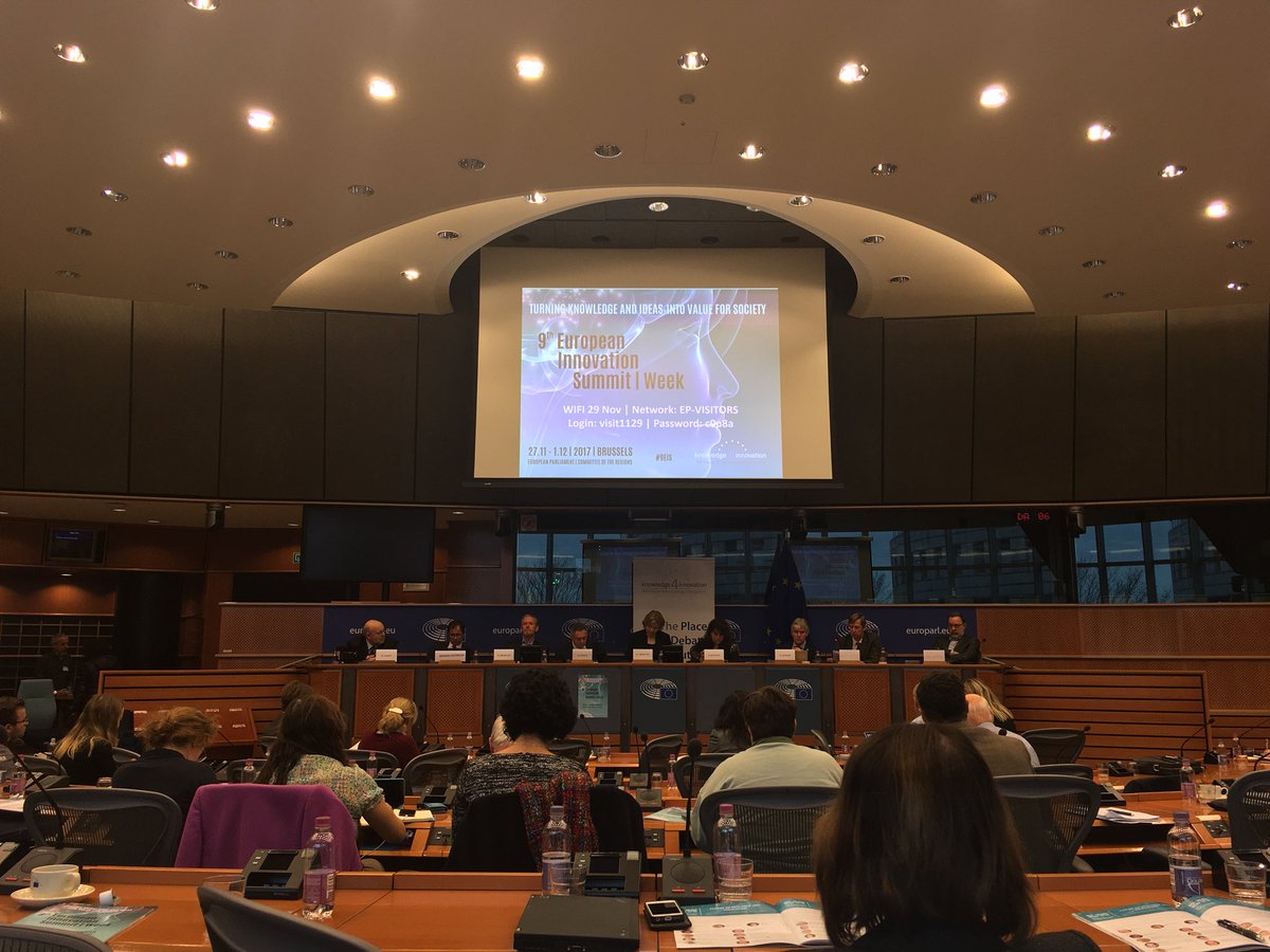 MichaelaFurdova's tweet photo. 🇪🇺 European #Innovation Week @Europarl_EN #9EIS #EIS2017 @k4innovation in #EuropeanParliament https://t.co/gJyQk8e1Vm