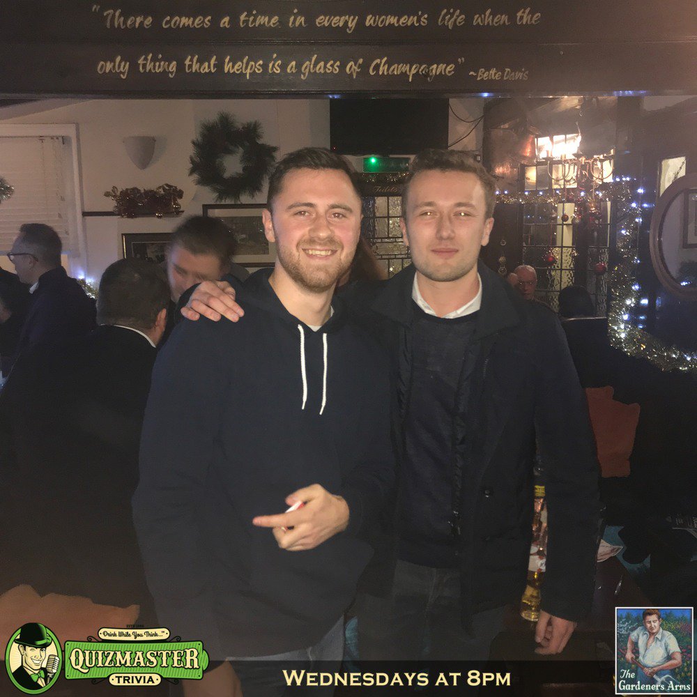 Quizmaster_UK's tweet photo. NINE-INCH MALES @GardenersThe won a £30 bar tab! 🤙🏻 https://t.co/SxEzRHkqJB