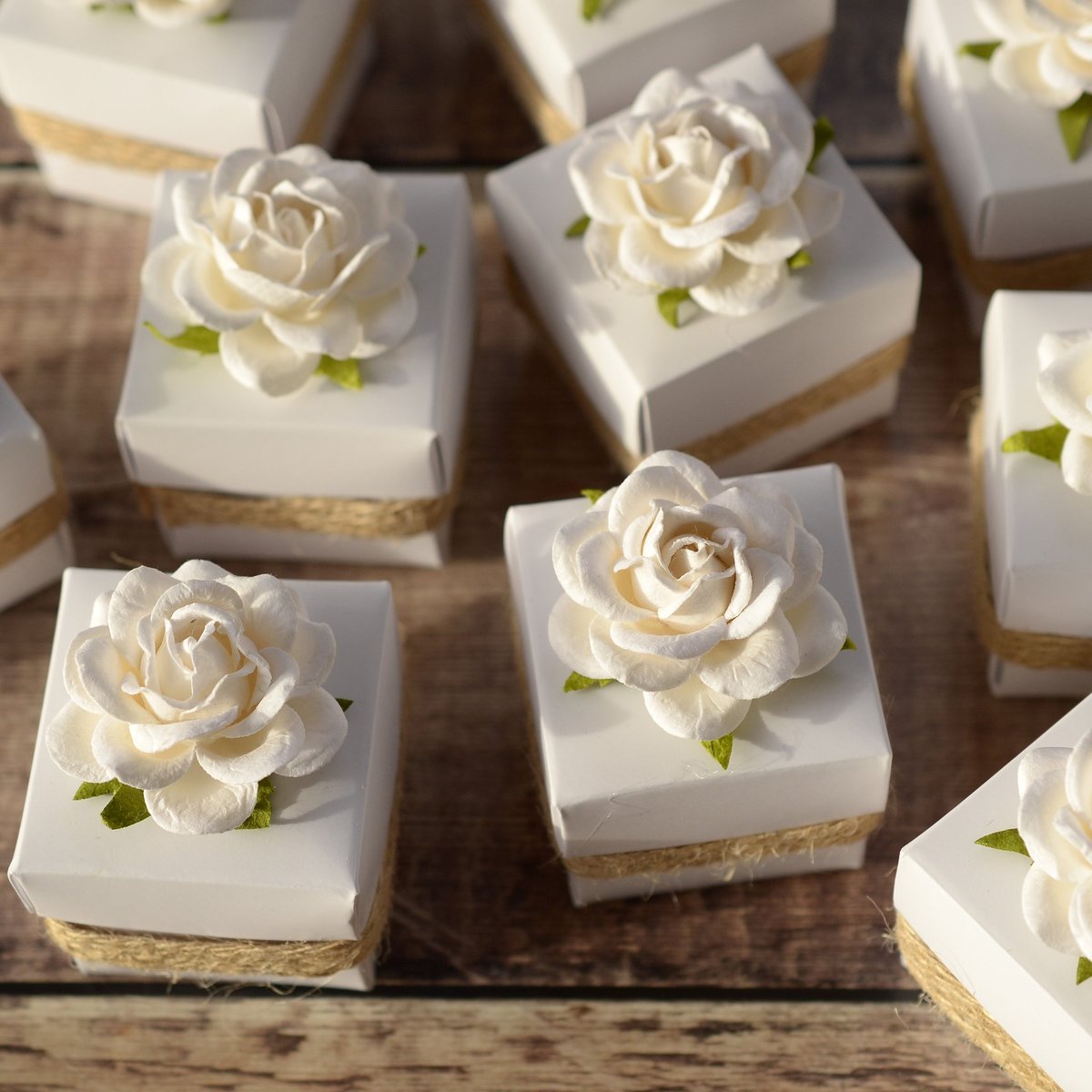Creative_Bridal's tweet image. A new listing in the making...lovely little rose favour boxes @WeddingHour  #favourboxes #weddingfavourboxes