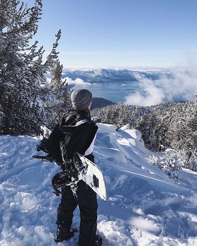HotelAzureTahoe's tweet photo. Thank you Tahoe South for sharing this fantastic photo!
#visittheusa #visitcalifornia #laketahoe
#love #winter #ridethewinterwave
There’s magic in our mountains. #TahoeSouth #Regram from @simplyfranki. 📷: @tahoesouth https://t.co/ORGqNqncST