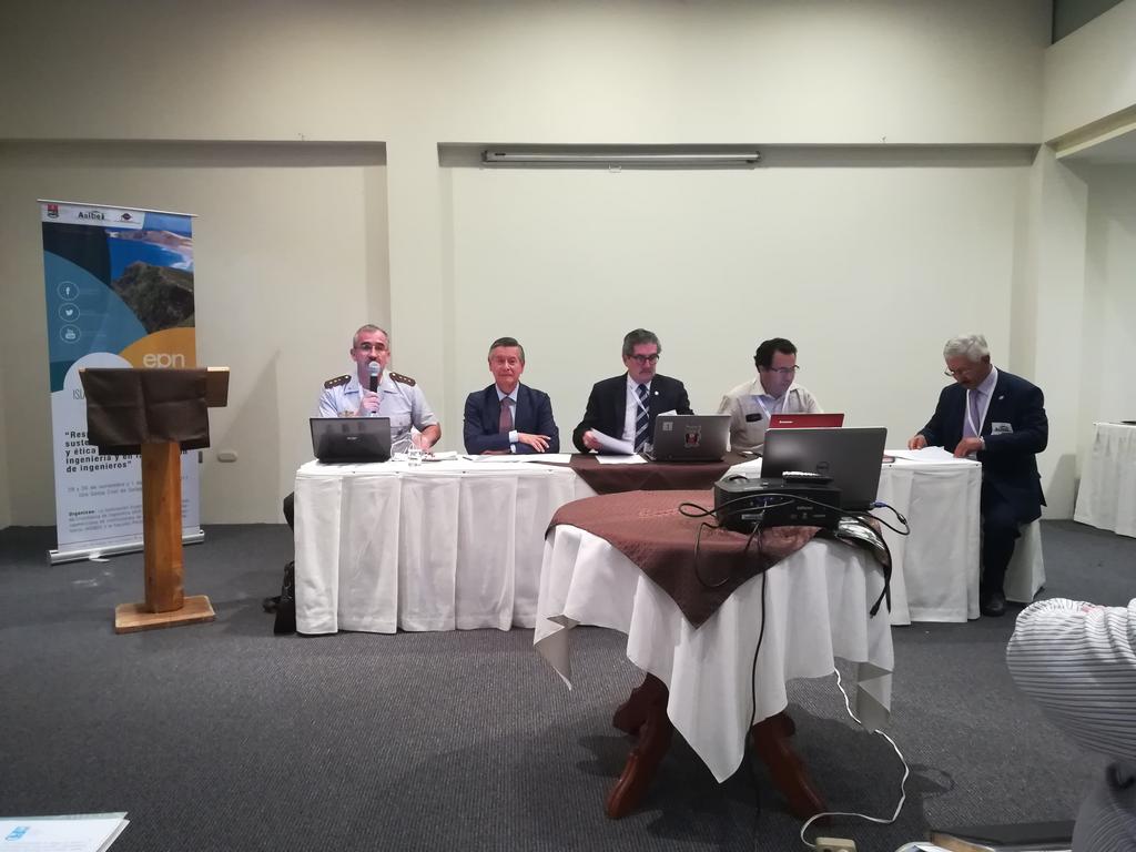 Panel de Rectores de Ecuador, en el Encuentro de la Asociación Iberoamericana de Instituciones de Enseñanza de la Ingeniería (ASIBEI), ECUADOR 2017.