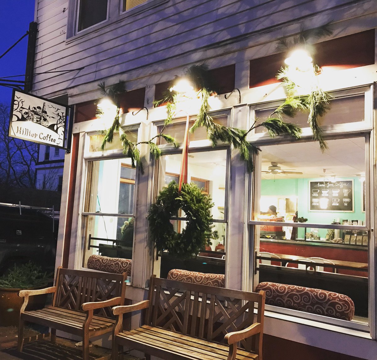 Hilltop Coffee Portland Maine / 10 Best Coffee Shops In Portland Maine