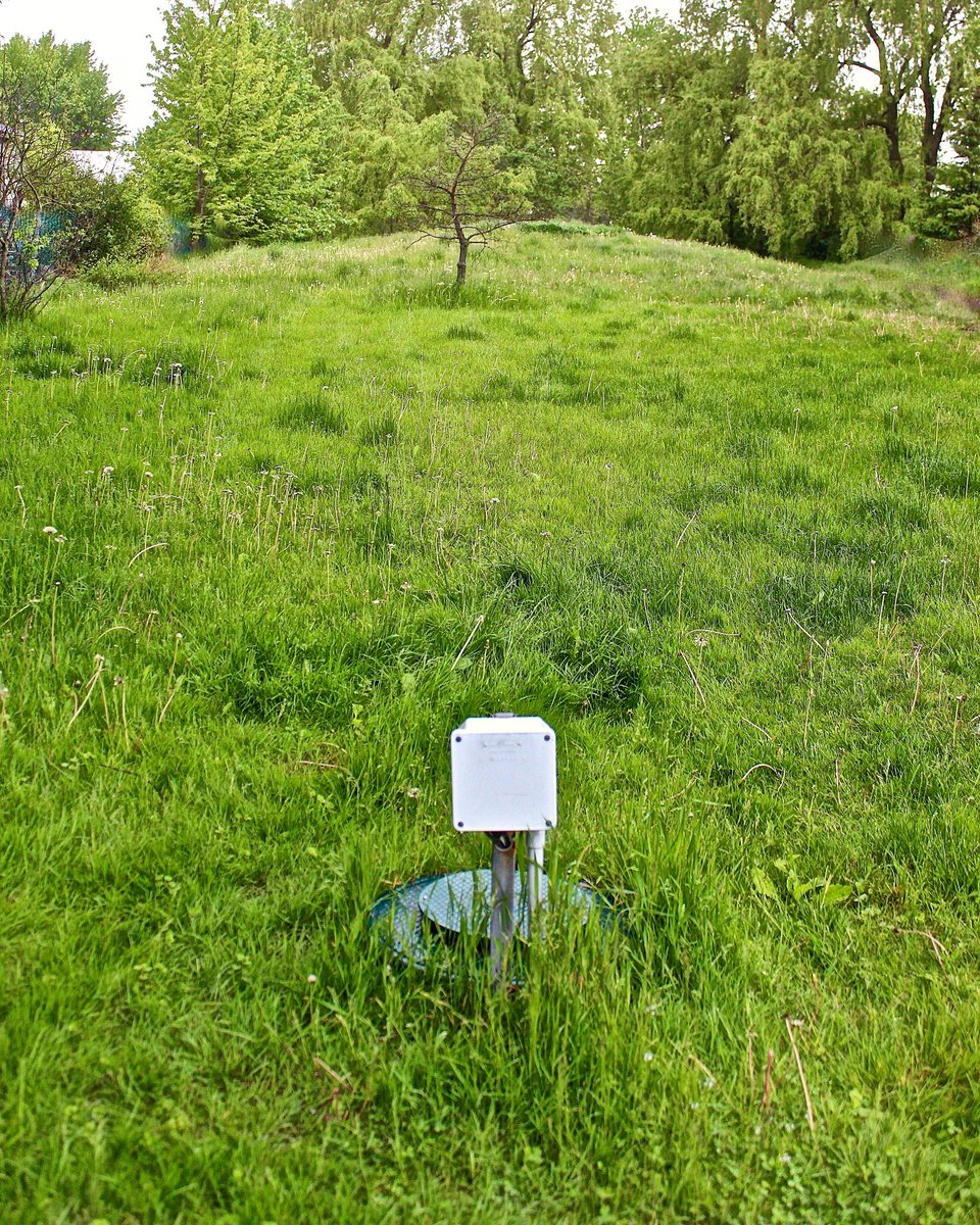 ESSE_Canada's tweet photo. Does your septic system have a pump chamber? If so it is a critically important part of your system’s function. Like all mechanical components, pump chambers require routine maintenance and inspection to help ensure longevity and dosing performance. #nowyouknow #wednesdaywisdom https://t.co/rhRwqpmdKw