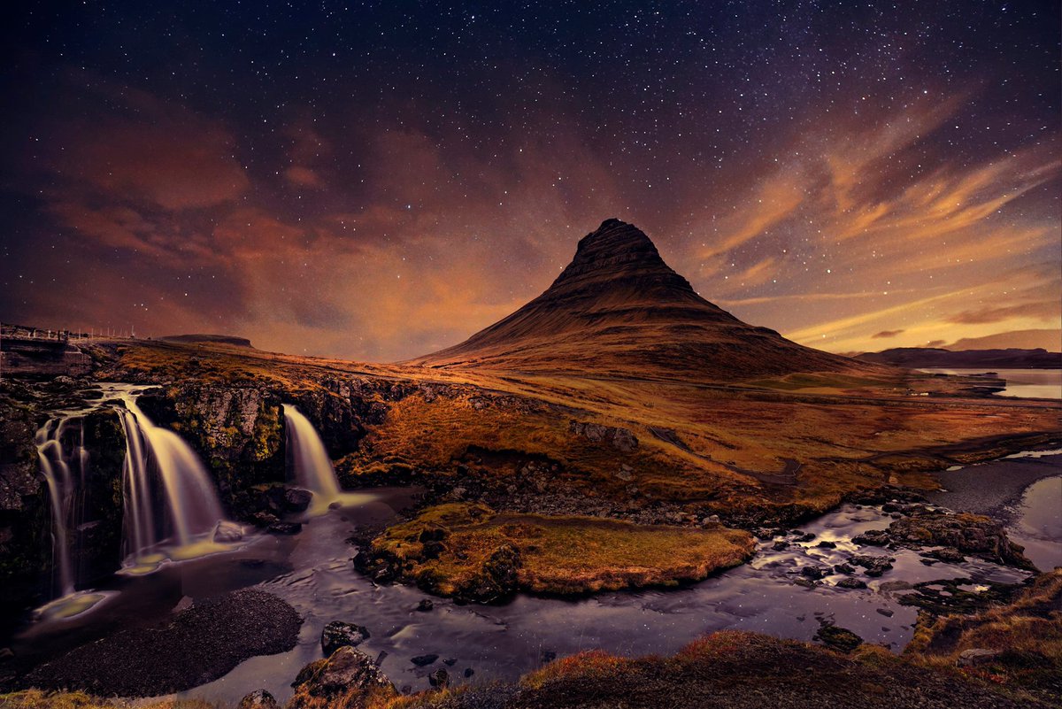 MegaloPhoto's tweet photo. Kirkjufell, Iceland is the hottest destination in the world! #Kirkjufell #Iceland https://t.co/KXGxuFw8Pr https://t.co/sFlEZdPDuY
