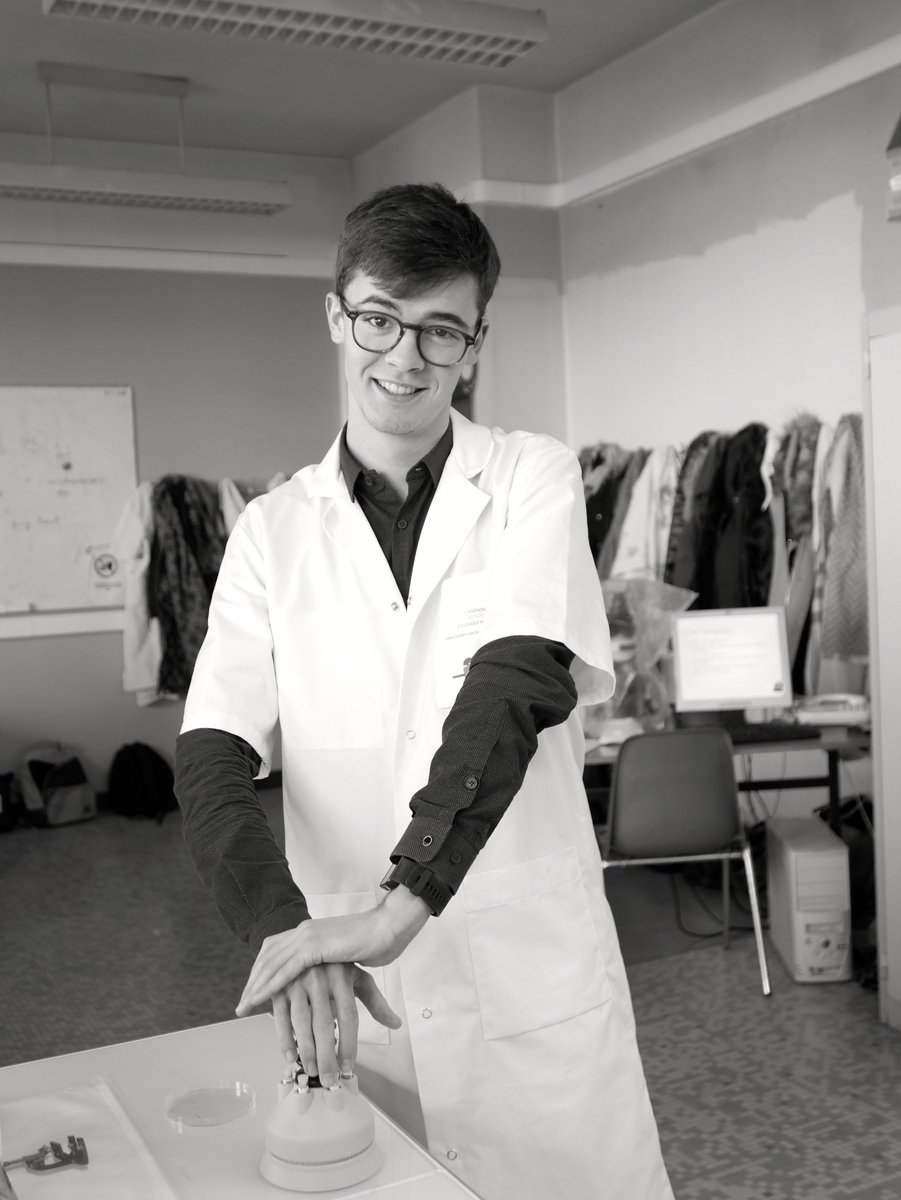 Genevieve_Hery's tweet photo. #BacterioMed TP ECNi #DFGSM3 A chacun son style vous disais-je.
Pénicillinase, céphalosporinase, BLSE, EPC, PLP2a, PSDP, VRE : les bactéries elles aussi ont leur propre style ;) Demain, plein zoom sur l'#antibiorésistance https://t.co/roffARAkva