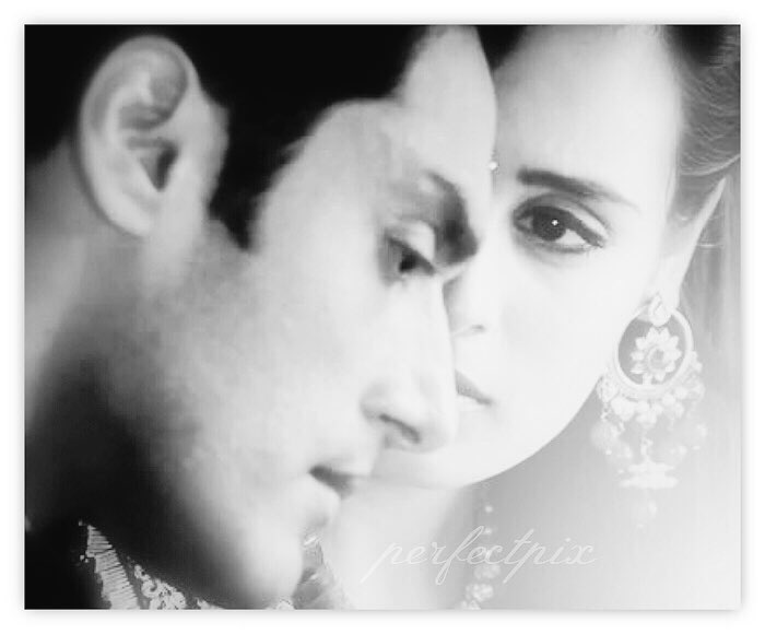 1perfectpix's tweet photo. @rhea_shrm @thenameisav #TuSoorajMainSaanjhPiyaji “What you stay focused on will grow...” 
#RoyTBennett #RheaSharma #AvineshRekhi #MagnificentFocus #PerfectPerformance Congratulations on your #200 episodes https://t.co/nfUilj2oh5